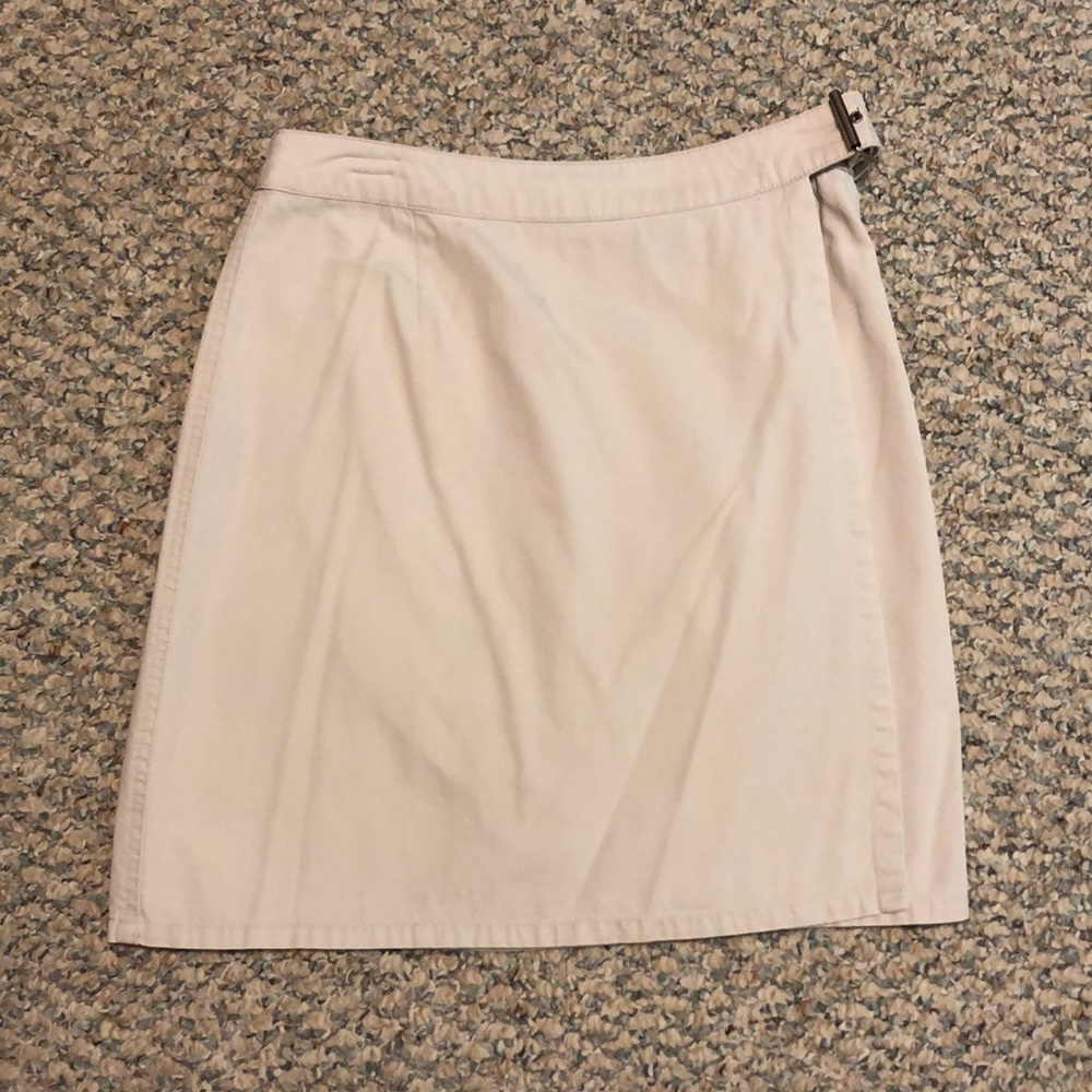 A Classy Eddie Bauer Khaki Skirt